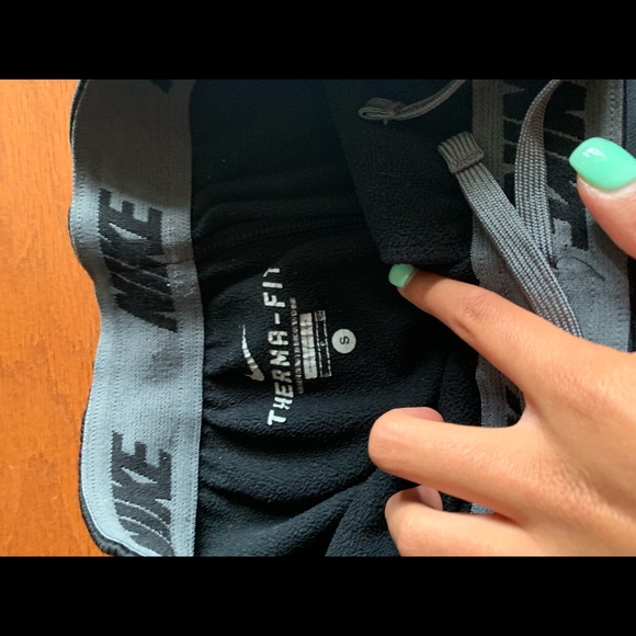 Nike Therma-Fit Sweatpants - Picture 4 of 4
